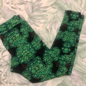 LulaRoe Bigfoot Leggings (Tall & Curvy)